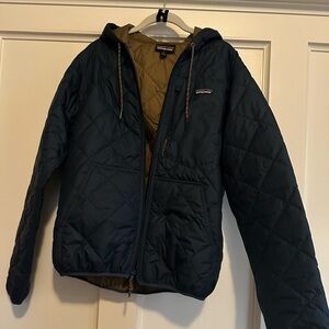Patagonia diamond quilted bomber